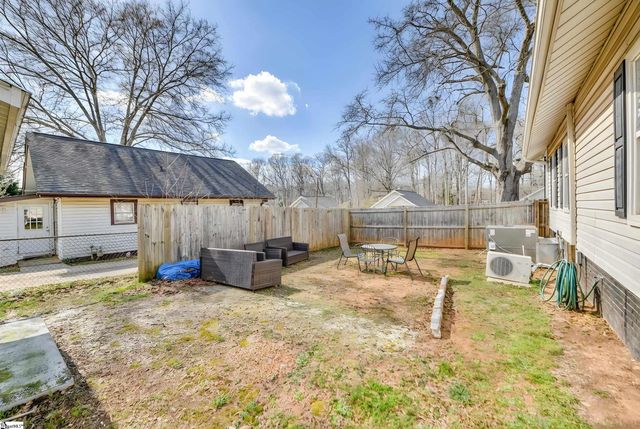 215 Beattie Street, Simpsonville, SC 29681