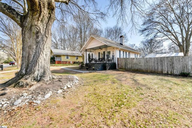 215 Beattie Street, Simpsonville, SC 29681