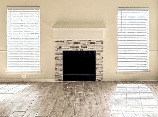 17497 Red Oak Drive 7497, Houston, TX 77090