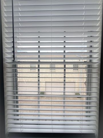 17497 Red Oak Drive 7497, Houston, TX 77090