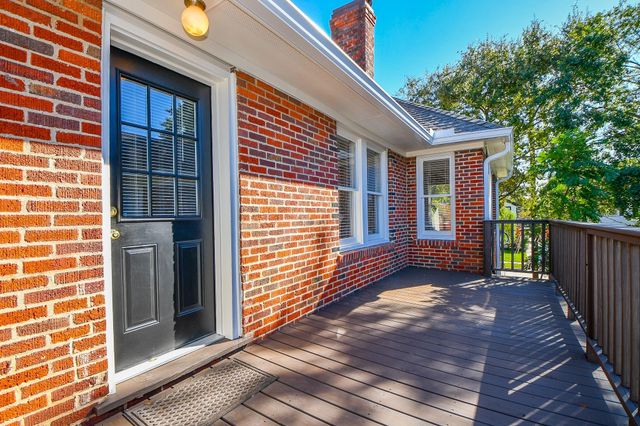 1632 Bonnie Brae Street B, Houston, TX 77006