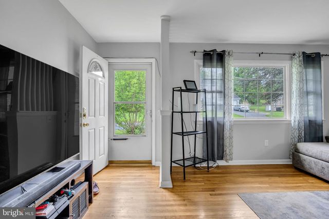 2205 WALKER MILL RD, Harrisburg, PA 17110