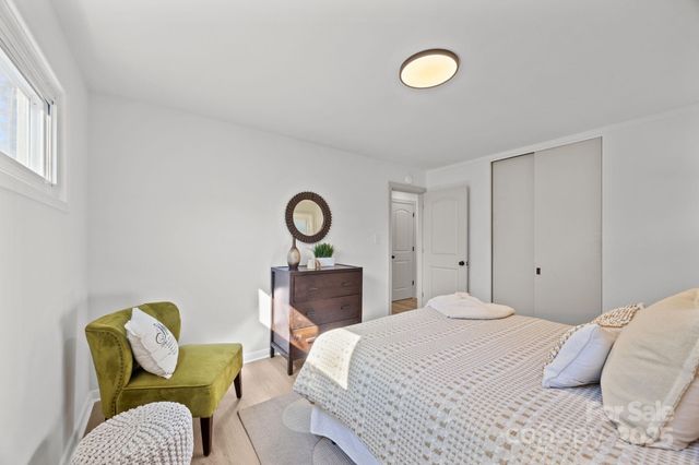 40 Arthur Road, Asheville, NC 28806