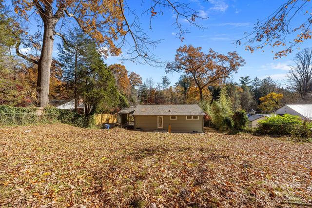 40 Arthur Road, Asheville, NC 28806