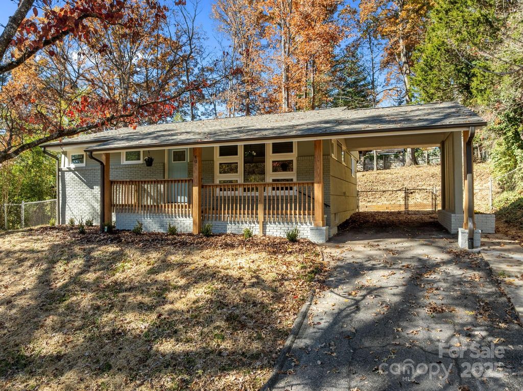 40 Arthur Road, Asheville, NC 28806