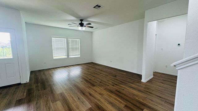 1628 Frontenac ST, Leander, TX 78641