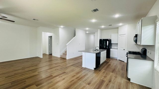 1628 Frontenac ST, Leander, TX 78641