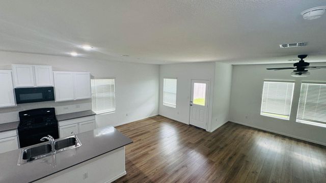 1628 Frontenac ST, Leander, TX 78641