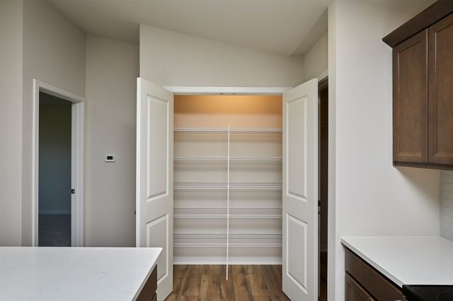 1147 NW Petersen Drive, Waukee, IA 50263