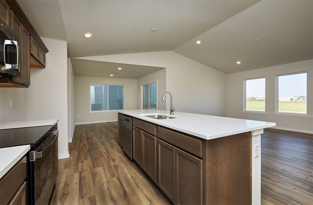 1147 NW Petersen Drive, Waukee, IA 50263