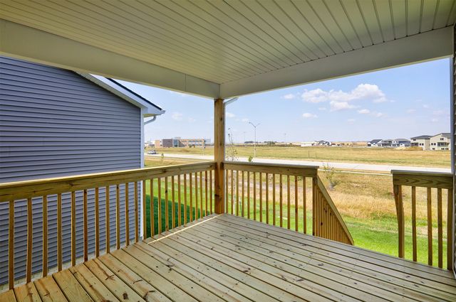 1147 NW Petersen Drive, Waukee, IA 50263