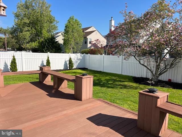 17 BALLINGER WAY, Mount Laurel, NJ 08054