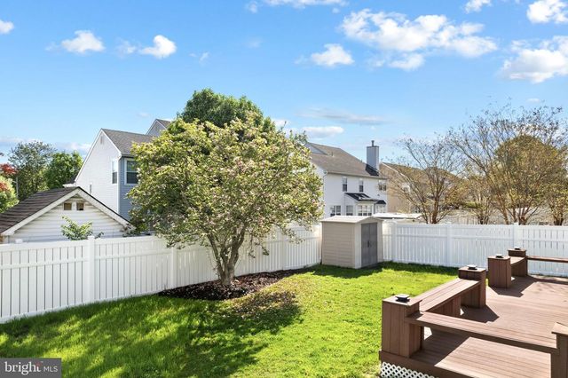 17 BALLINGER WAY, Mount Laurel, NJ 08054