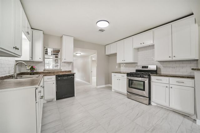 538 Pecan Drive, South Houston, TX 77587