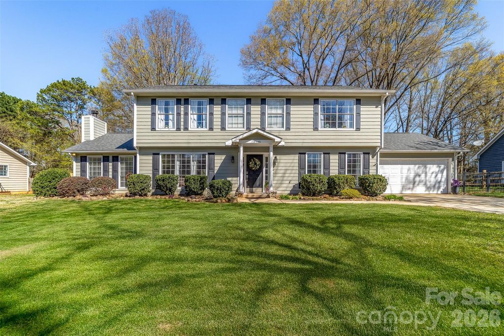 19436 Coachmans Trace, Cornelius, NC 28031