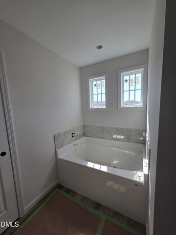 1585 Eastbay Drive, Fayetteville, NC 28312