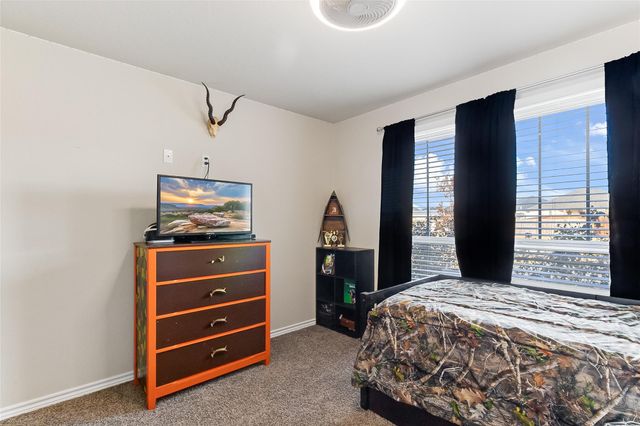 141 Elmer Ave, Burnet, TX 78611