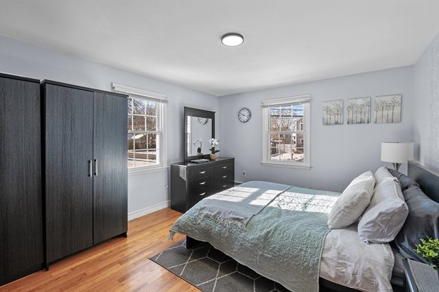 129 Moody St, North Andover, MA 01845