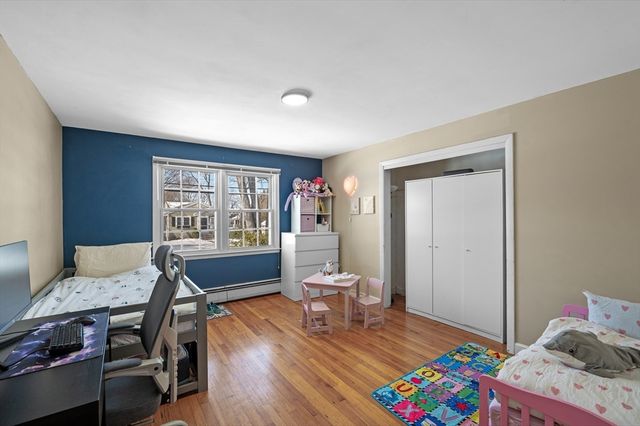 129 Moody St, North Andover, MA 01845