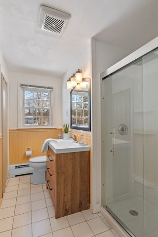 129 Moody St, North Andover, MA 01845