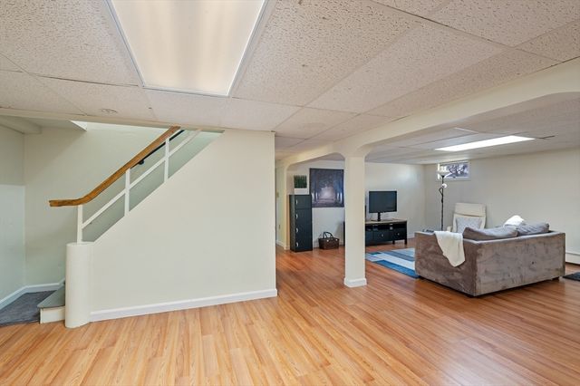 129 Moody St, North Andover, MA 01845