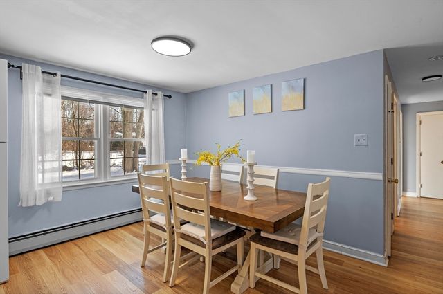 129 Moody St, North Andover, MA 01845