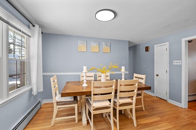 129 Moody St, North Andover, MA 01845