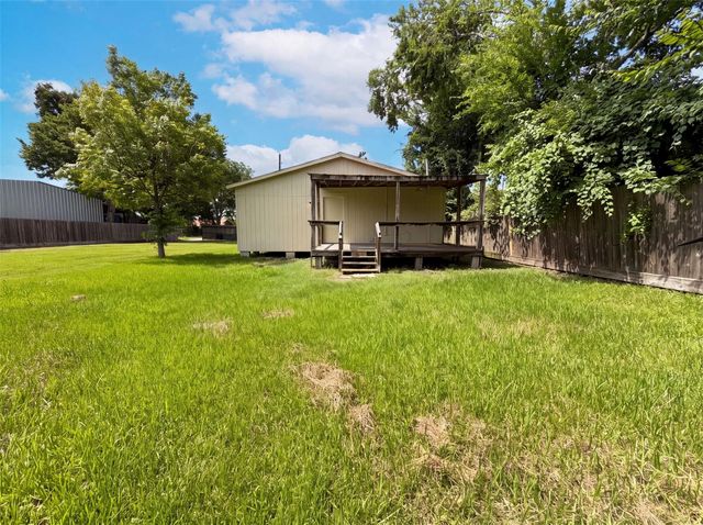 4214 E Toliver Street, Houston, TX 77016