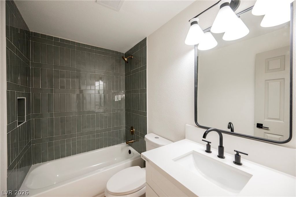 Image 15 of property listing at 617 Cactus Lane, Las Vegas, NV 89107