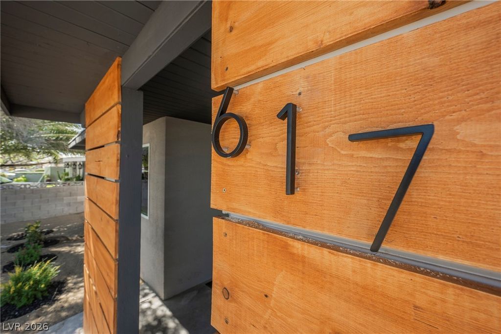 Image 3 of property listing at 617 Cactus Lane, Las Vegas, NV 89107