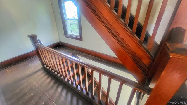 1 Mansion Street, Poughkeepsie, NY 12601