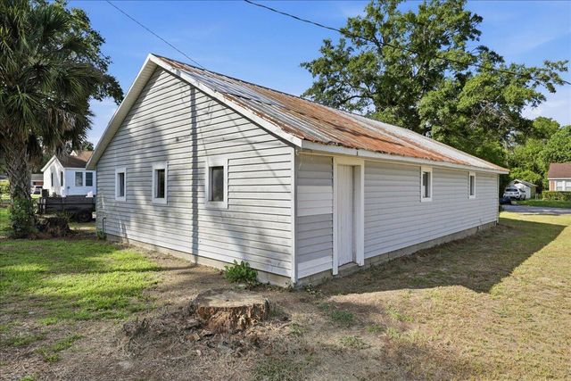 310 Varn Street, Walterboro, SC 29488