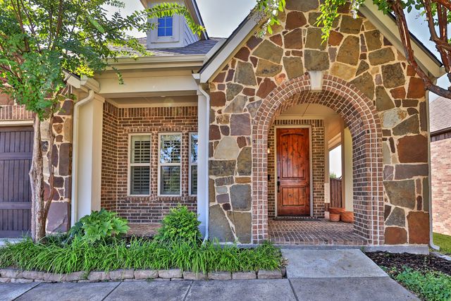 6513 Valencia Grove Pass, Fort Worth, TX 76132