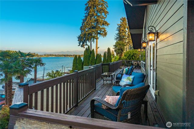 1601 Tacoma Point Drive E, Lake Tapps, WA 98391