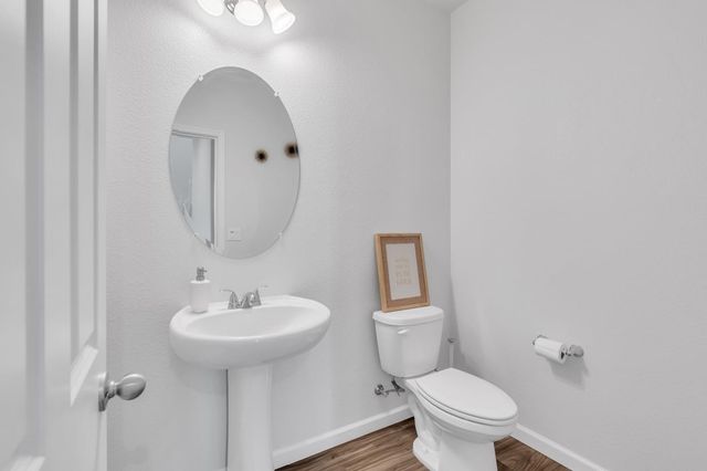 9597 Ogden Ranch Rd, Sacramento, CA 95829