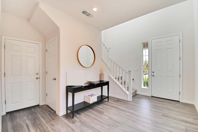 9597 Ogden Ranch Rd, Sacramento, CA 95829