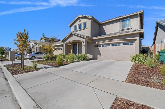 9597 Ogden Ranch Rd, Sacramento, CA 95829