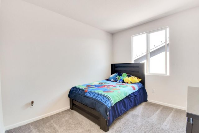 9597 Ogden Ranch Rd, Sacramento, CA 95829