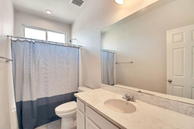 9597 Ogden Ranch Rd, Sacramento, CA 95829