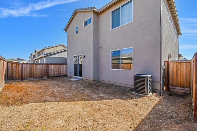 9597 Ogden Ranch Rd, Sacramento, CA 95829