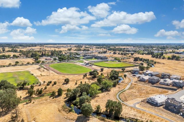 9597 Ogden Ranch Rd, Sacramento, CA 95829