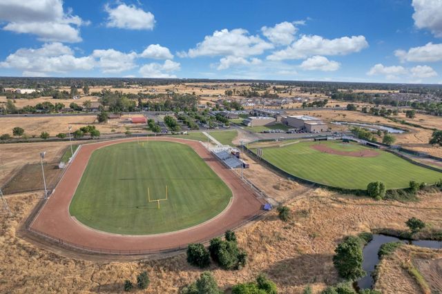 9597 Ogden Ranch Rd, Sacramento, CA 95829