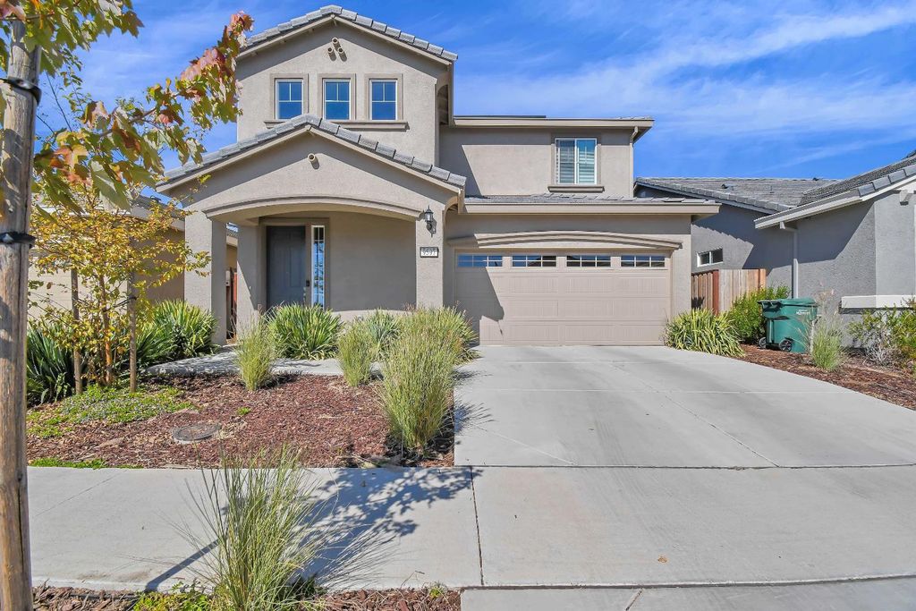 9597 Ogden Ranch Rd, Sacramento, CA 95829