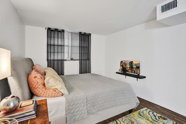 9460 TANGERINE Place 408, Davie, FL 33324