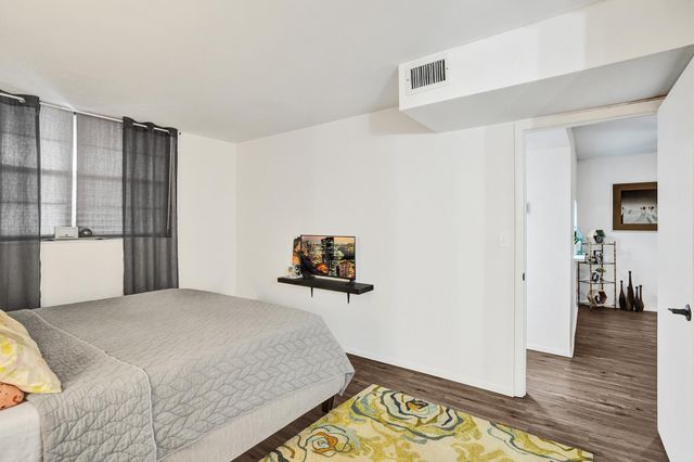 9460 TANGERINE Place 408, Davie, FL 33324