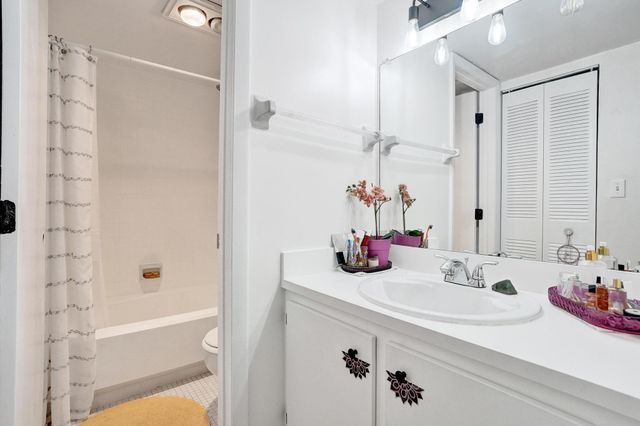 9460 TANGERINE Place 408, Davie, FL 33324