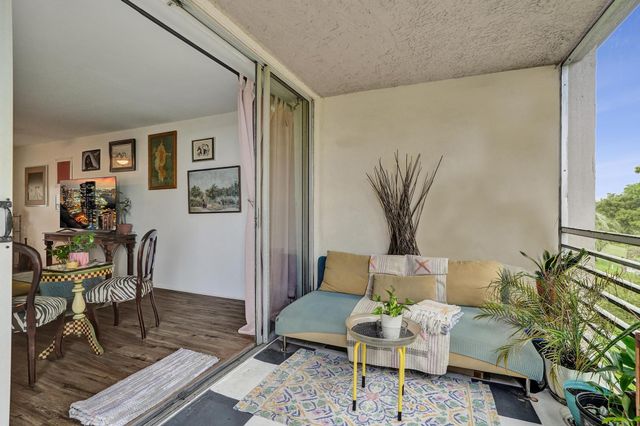 9460 TANGERINE Place 408, Davie, FL 33324