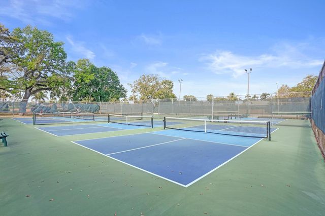 9460 TANGERINE Place 408, Davie, FL 33324