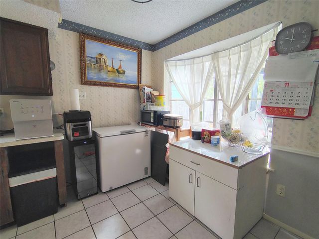 2227 Quail Valley East Drive, Missouri City, TX 77459