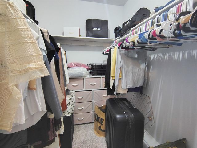 2227 Quail Valley East Drive, Missouri City, TX 77459